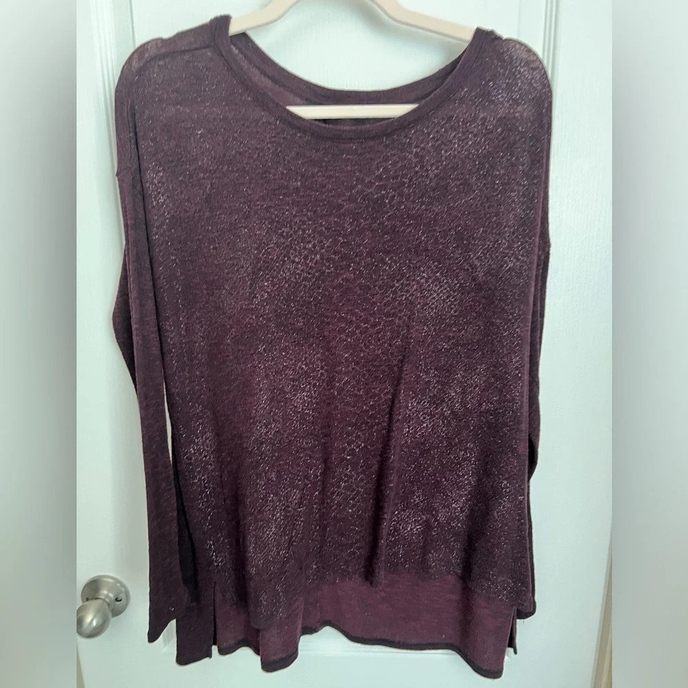 a.n.a A New Approach XL long sleeve lightweight sweater.